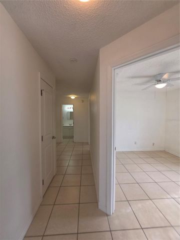 5664 25TH STREET CIRCLE E, Bradenton, FL 34203