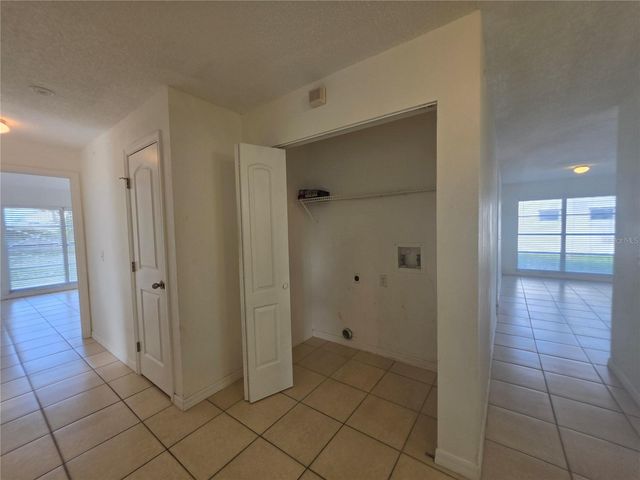 5664 25TH STREET CIRCLE E, Bradenton, FL 34203