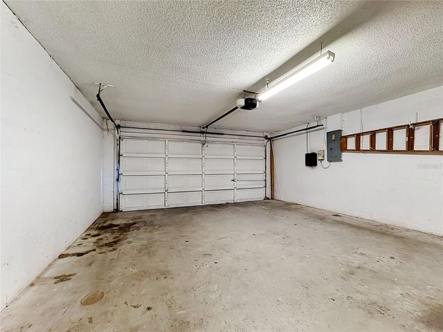 5664 25TH STREET CIRCLE E, Bradenton, FL 34203