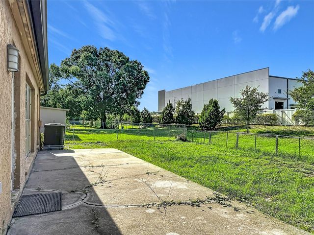 5664 25TH STREET CIRCLE E, Bradenton, FL 34203
