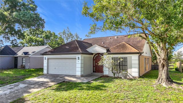 5664 25TH STREET CIRCLE E, Bradenton, FL 34203
