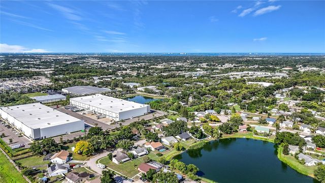 5664 25TH STREET CIRCLE E, Bradenton, FL 34203