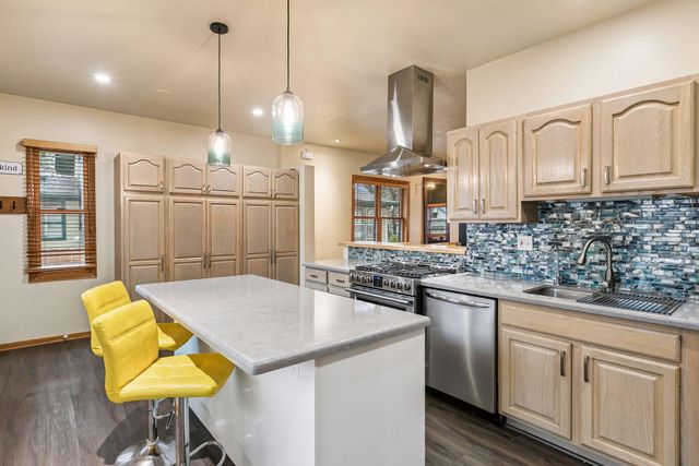 3632 37th Avenue S, Minneapolis, MN 55406