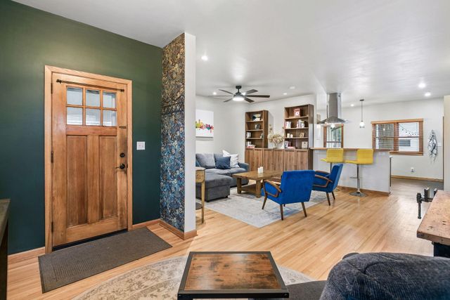 3632 37th Avenue S, Minneapolis, MN 55406