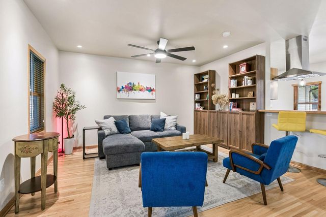 3632 37th Avenue S, Minneapolis, MN 55406