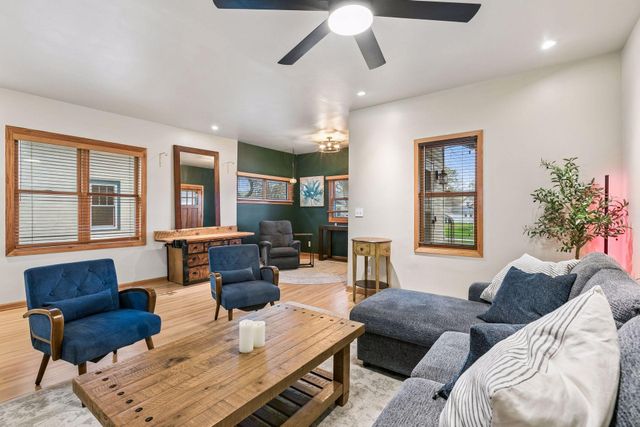 3632 37th Avenue S, Minneapolis, MN 55406