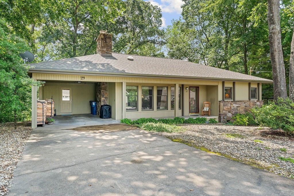 29 Penzance Drive, Bella Vista, AR 72714
