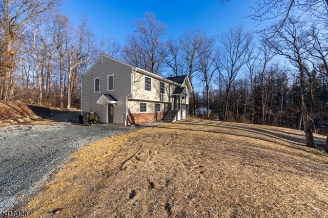 2 Fern Dr, Independence Twp., NJ 07840