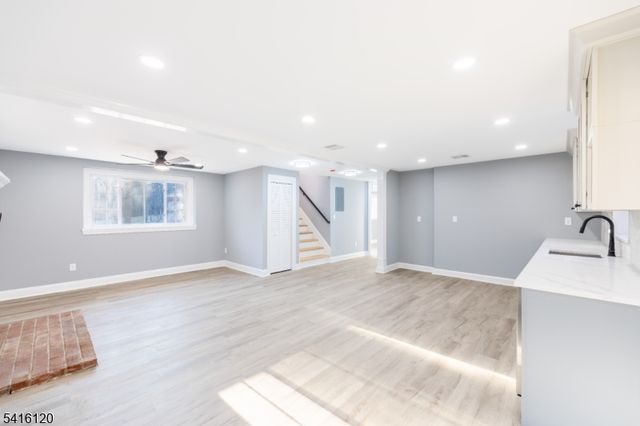 2 Fern Dr, Independence Twp., NJ 07840