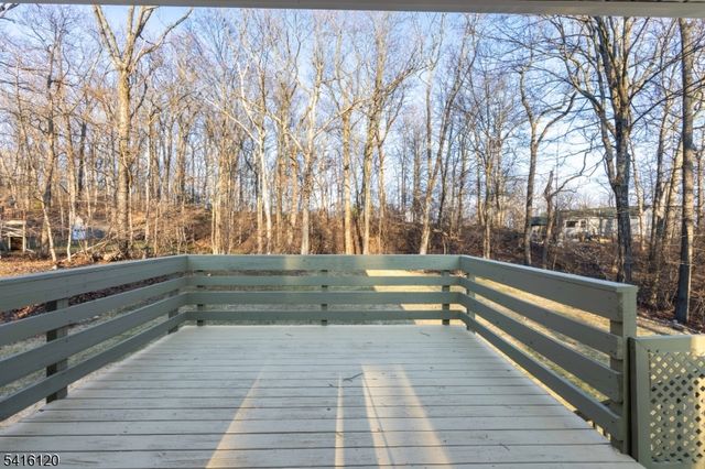 2 Fern Dr, Independence Twp., NJ 07840