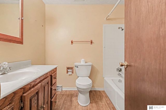 1010 Claudene Court, Bellevue, NE 68005