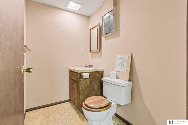 1010 Claudene Court, Bellevue, NE 68005