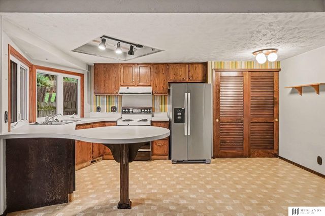 1010 Claudene Court, Bellevue, NE 68005