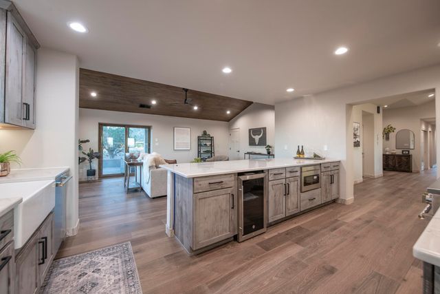 34 Camino De Los Desmontes, Placitas, NM 87043