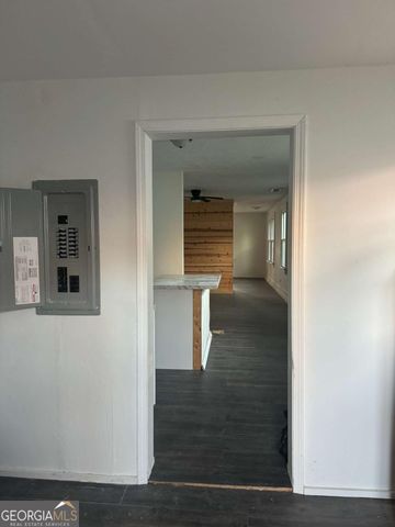 4 Ivy Street, Porterdale, GA 30014