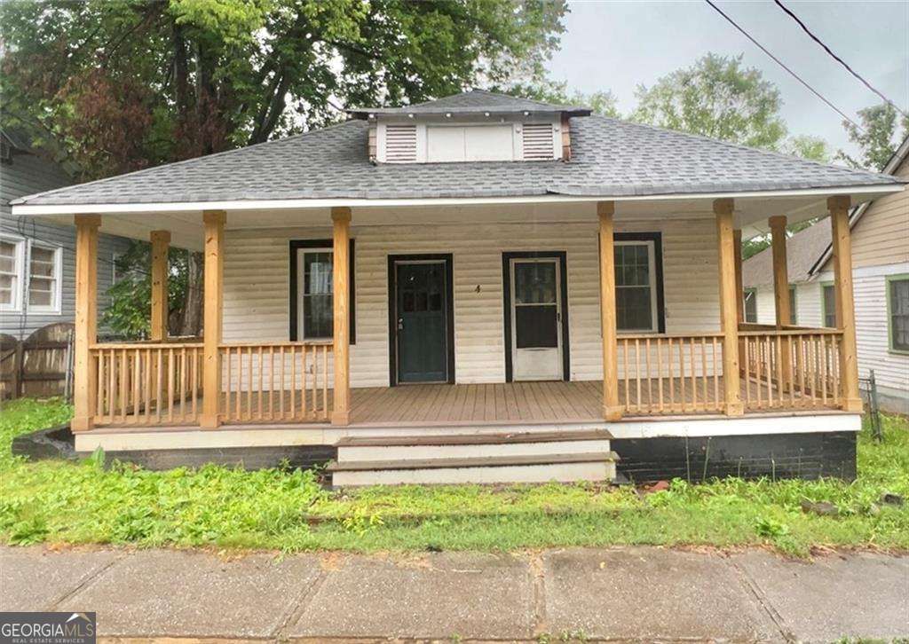 4 Ivy Street, Porterdale, GA 30014