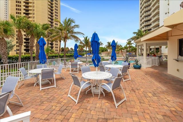 3000 N Ocean Dr 3B, Singer Island, FL 33404