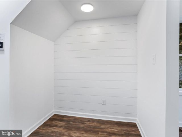 615 N WESTERN AVE, Martinsburg, WV 25404