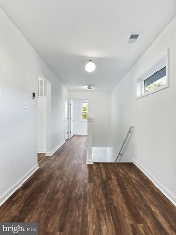 615 N WESTERN AVE, Martinsburg, WV 25404