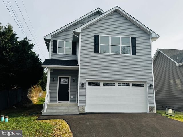 615 N WESTERN AVE, Martinsburg, WV 25404