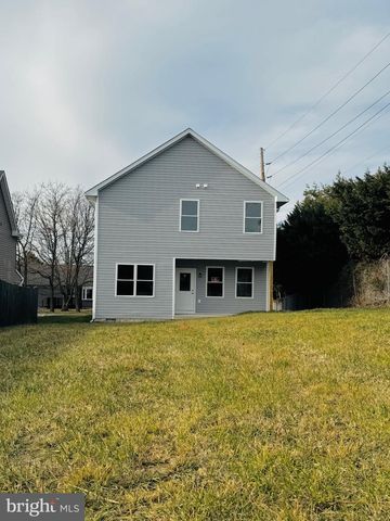 615 N WESTERN AVE, Martinsburg, WV 25404