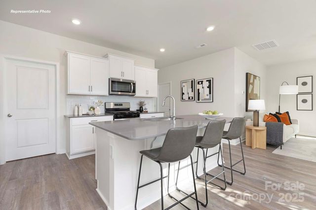 502 Court House Avenue, York, SC 29745