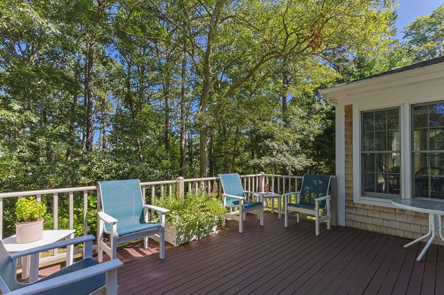12 Pond Street, Brewster, MA 02631