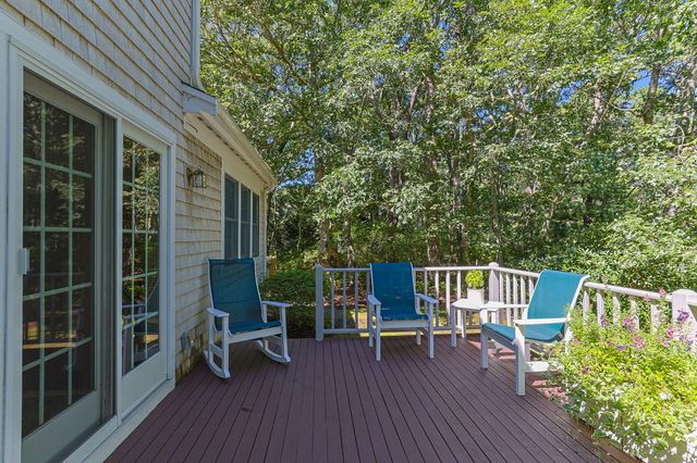 12 Pond Street, Brewster, MA 02631