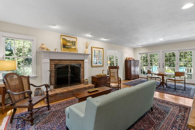 12 Pond Street, Brewster, MA 02631