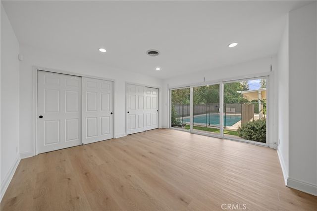 23000 Brenford, Woodland Hills, CA 91364