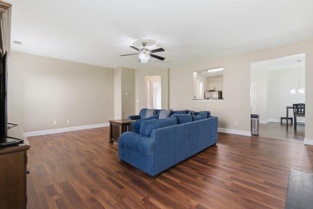 4925 Locherby Drive, Fairburn, GA 30213