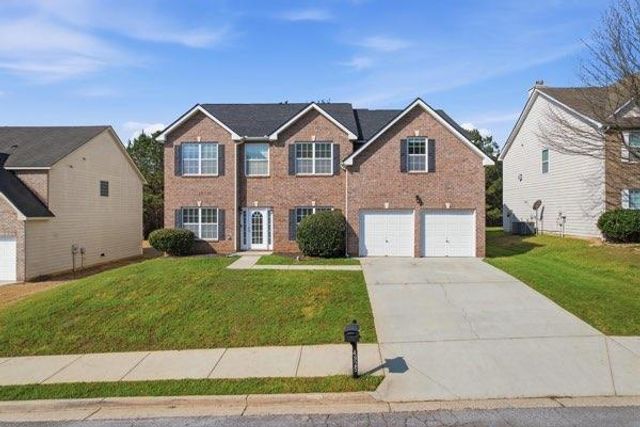 4925 Locherby Drive, Fairburn, GA 30213