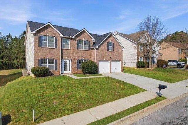 4925 Locherby Drive, Fairburn, GA 30213