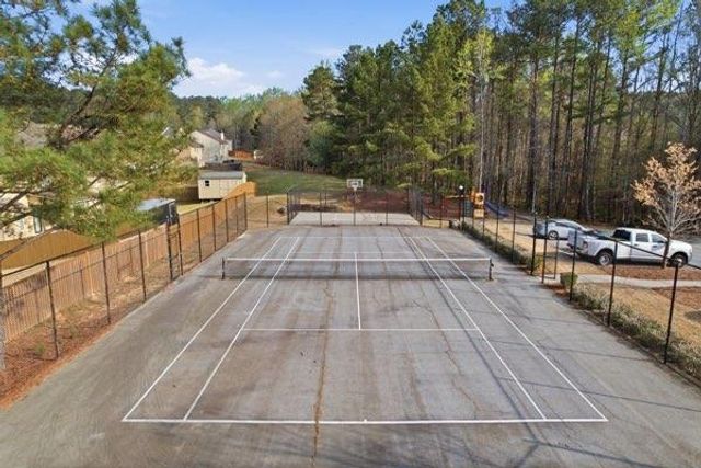 4925 Locherby Drive, Fairburn, GA 30213