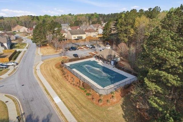 4925 Locherby Drive, Fairburn, GA 30213