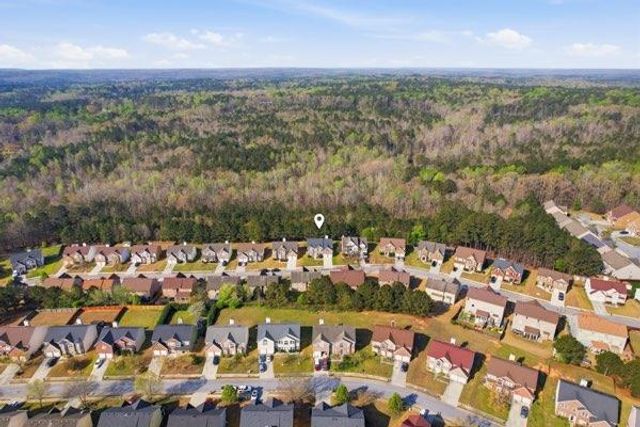 4925 Locherby Drive, Fairburn, GA 30213