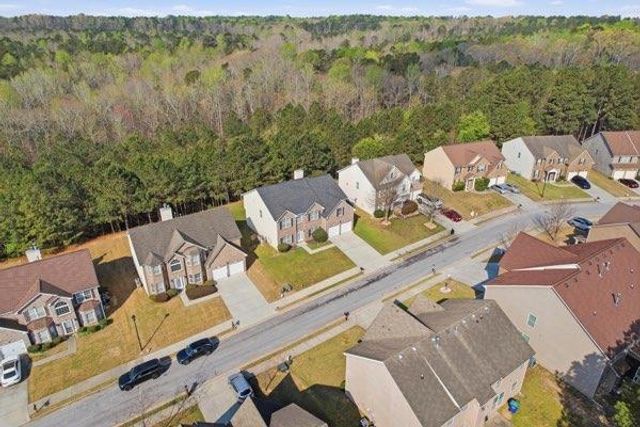 4925 Locherby Drive, Fairburn, GA 30213