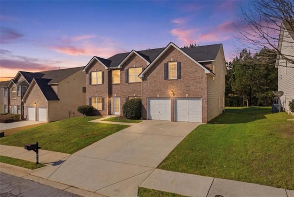 4925 Locherby Drive, Fairburn, GA 30213