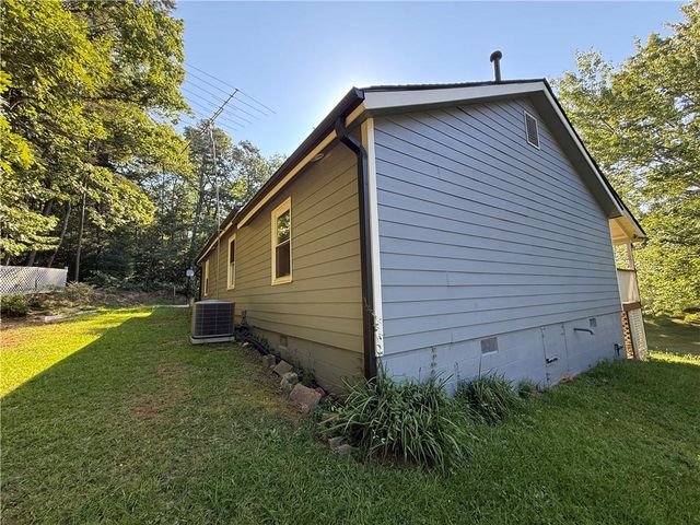 1163 Kinney Mill Road, Mount Airy, GA 30563