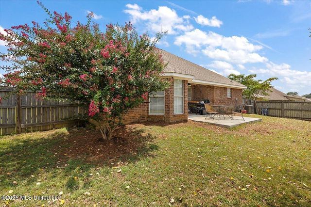 115 Ash Ridge Place, Pearl, MS 39208