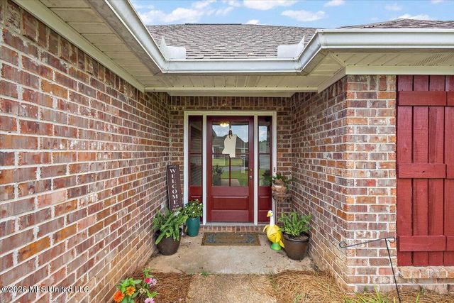 115 Ash Ridge Place, Pearl, MS 39208