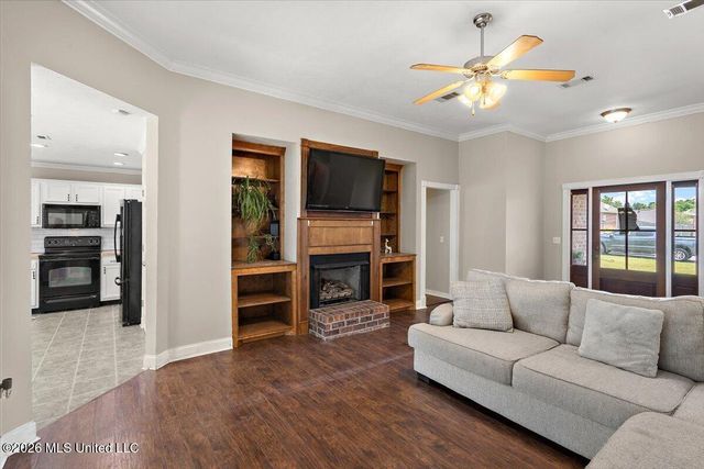 115 Ash Ridge Place, Pearl, MS 39208