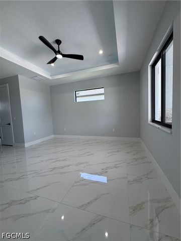913 NE Juanita PL, Cape Coral, FL 33909