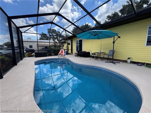 398 Virginia Street, Frostproof, FL 33843