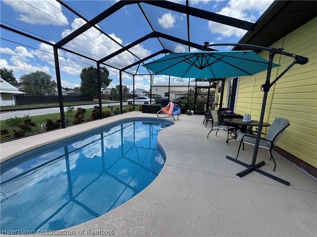 398 Virginia Street, Frostproof, FL 33843