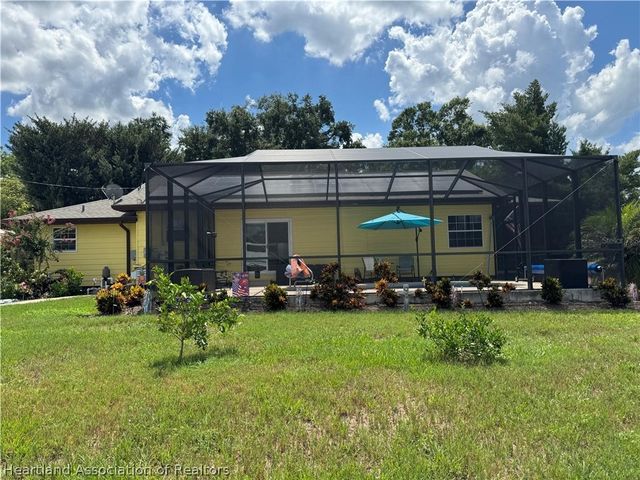 398 Virginia Street, Frostproof, FL 33843