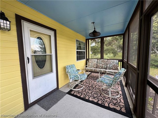 398 Virginia Street, Frostproof, FL 33843