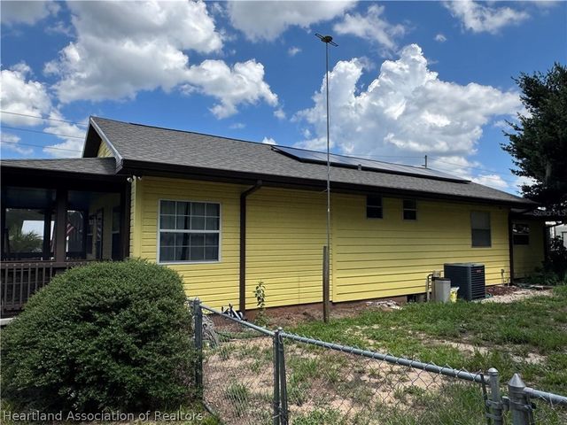 398 Virginia Street, Frostproof, FL 33843