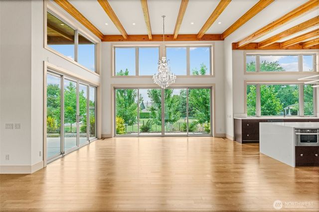 8 N 96th Avenue, Yakima, WA 98908