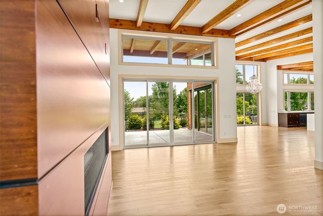 8 N 96th Avenue, Yakima, WA 98908